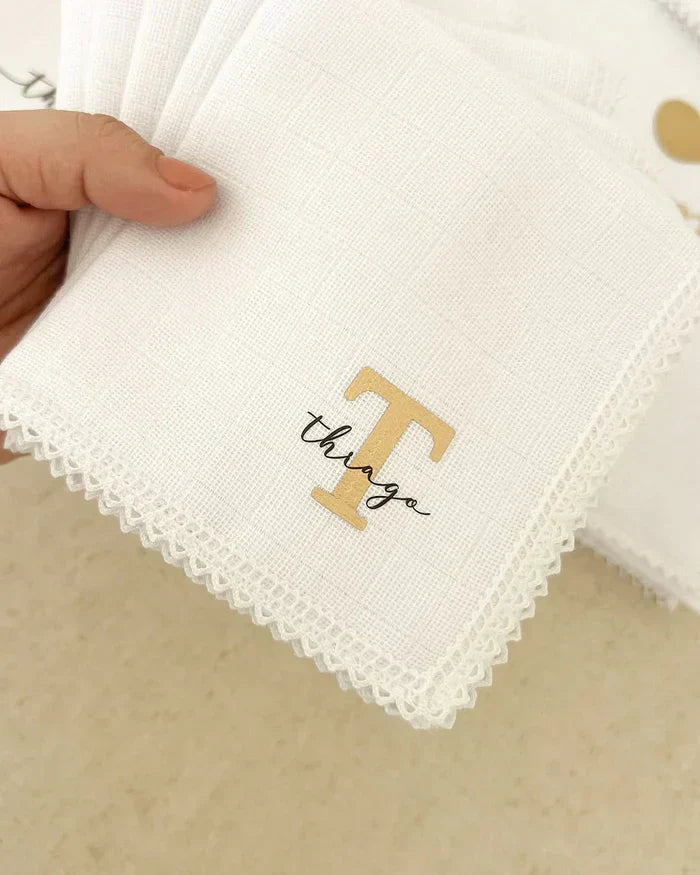 Kit DUAS Saídas Maternidade Personalizável Completa + Kit 10 Fraldinhas Personalizadas | Personalize Com o Nome do Seu Príncipe